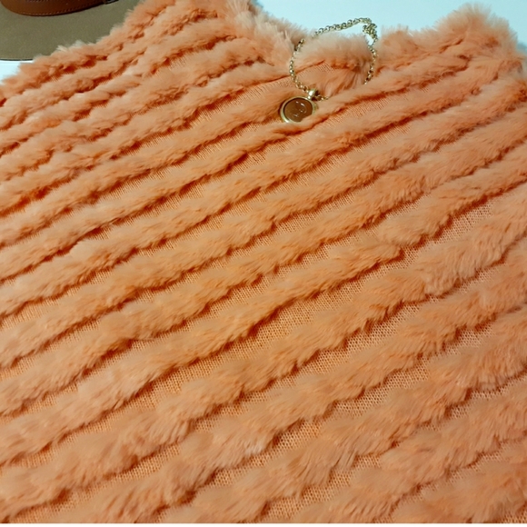 Black Rivet Orange Rabbit Fur Shawl - Picture 8 of 8